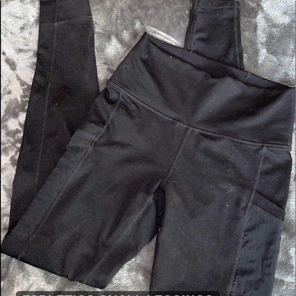 Black Fabletics Leggings with Inside Pocket and Side Mesh Pockets